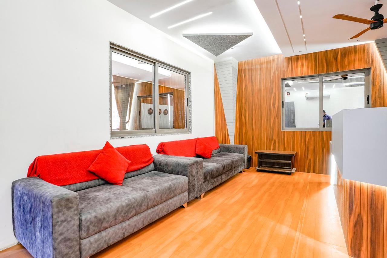 Fabhotel Magnus Surate Extérieur photo